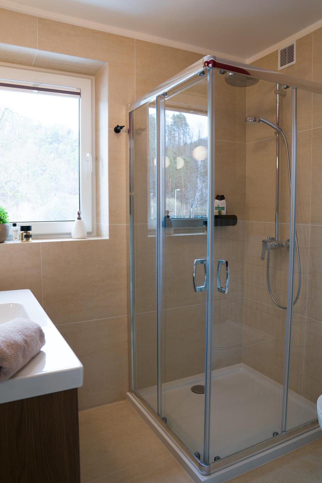 Villa Turris Apartamenty Przy Muszynskim Zamku Muszyna Ngoại thất bức ảnh