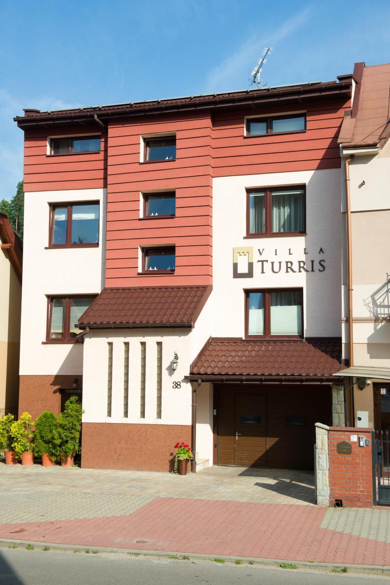 Villa Turris Apartamenty Przy Muszynskim Zamku Muszyna Ngoại thất bức ảnh